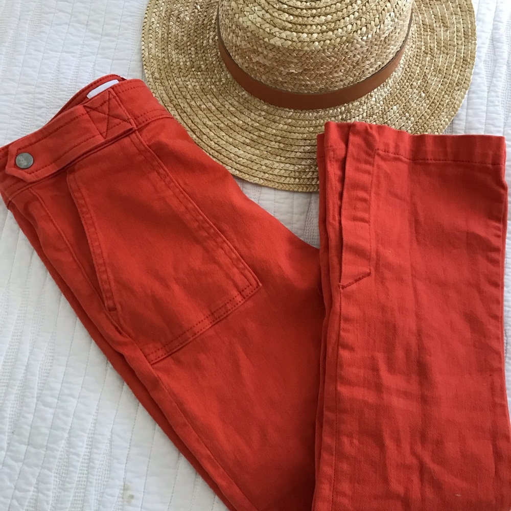 URBAN BDG Red pants front pockets back zipper